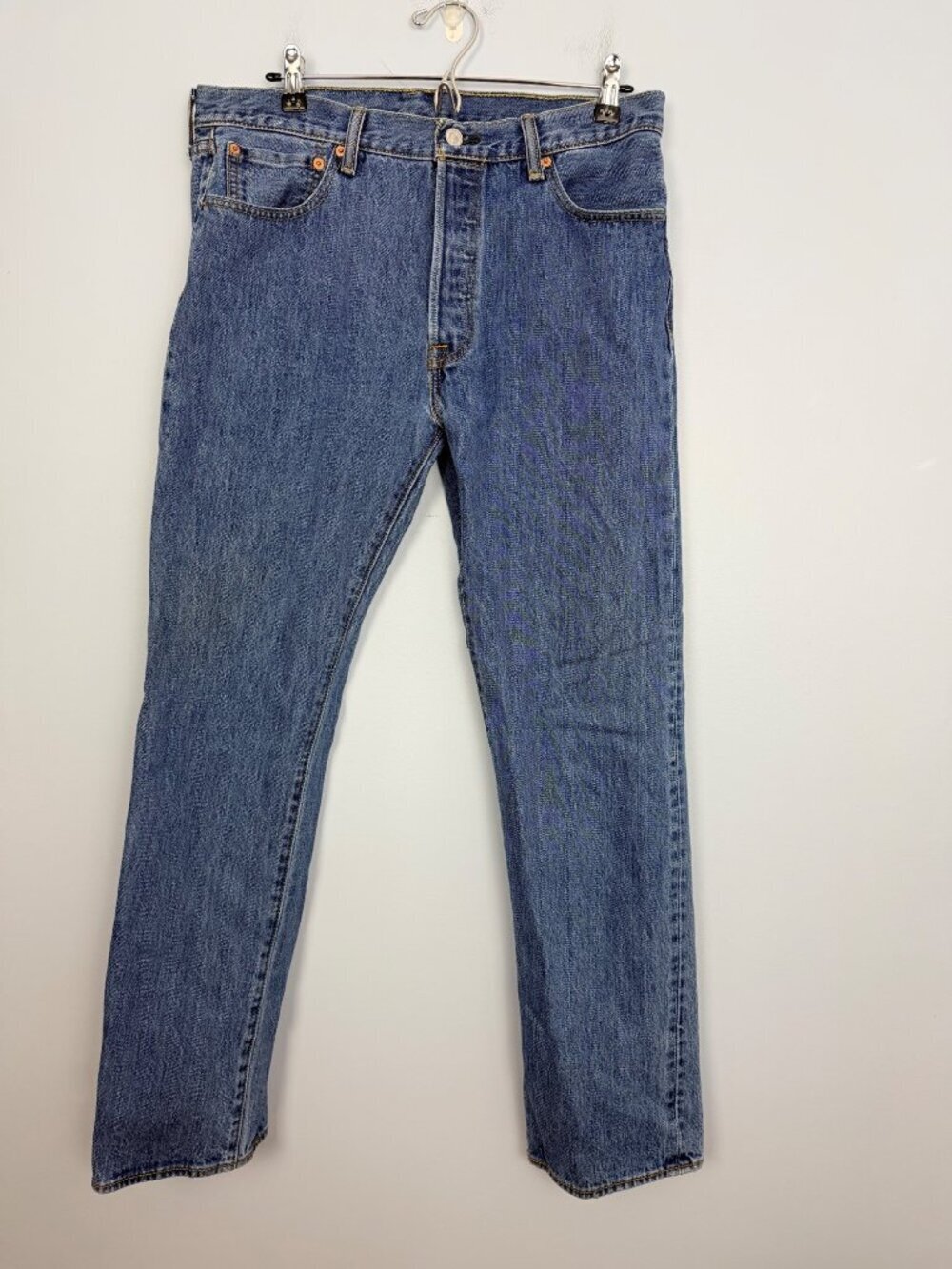 Levis 501 Mens Jeans W34 L32 Button Fly Blue Denim Straight Leg